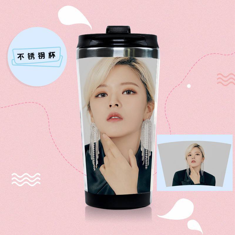 Twice مطارات اعضاء فرقة